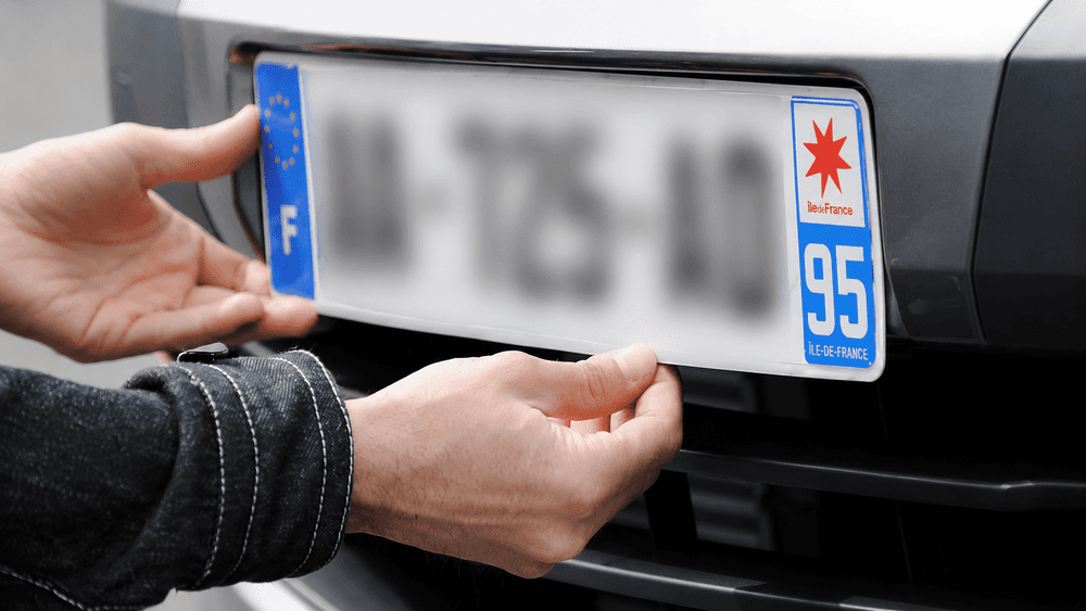 Immatriculation voiture neuve : combien de temps entre l'achat et la carte grise ?