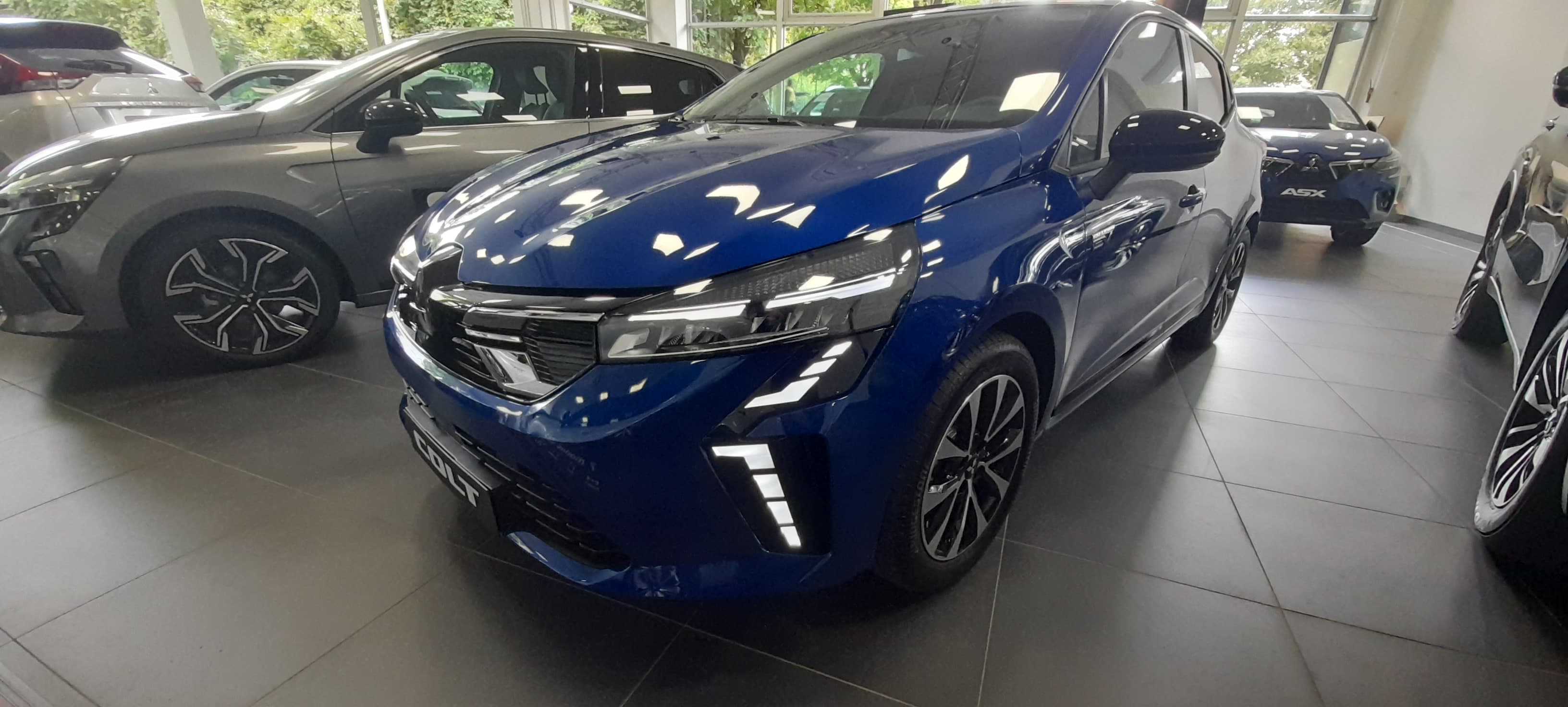 Photo de mitsubishi colt (1)