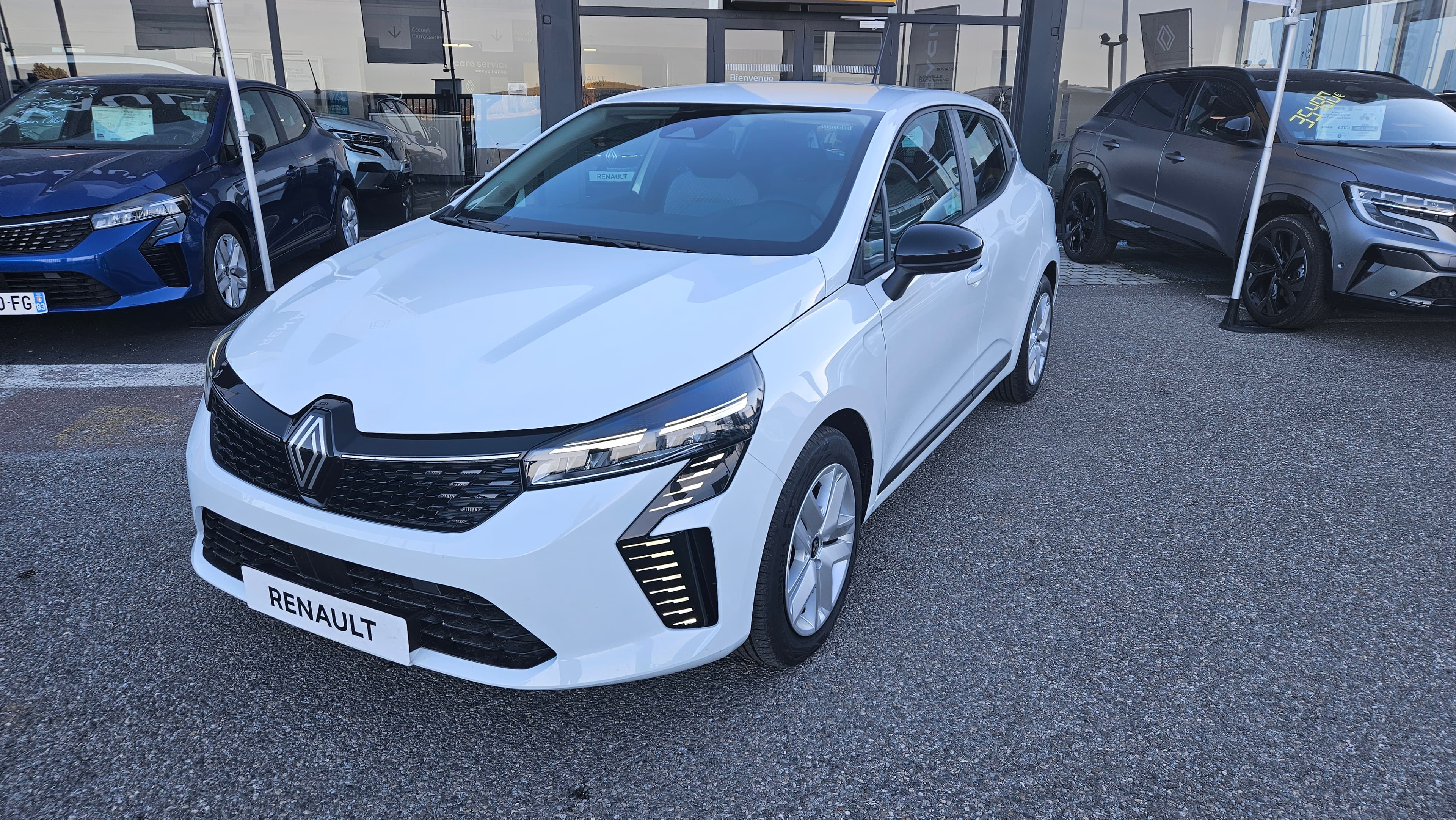 Photo de renault clio (1)