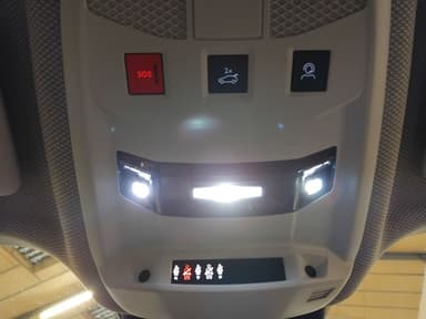 Photo de jeep avenger (2)