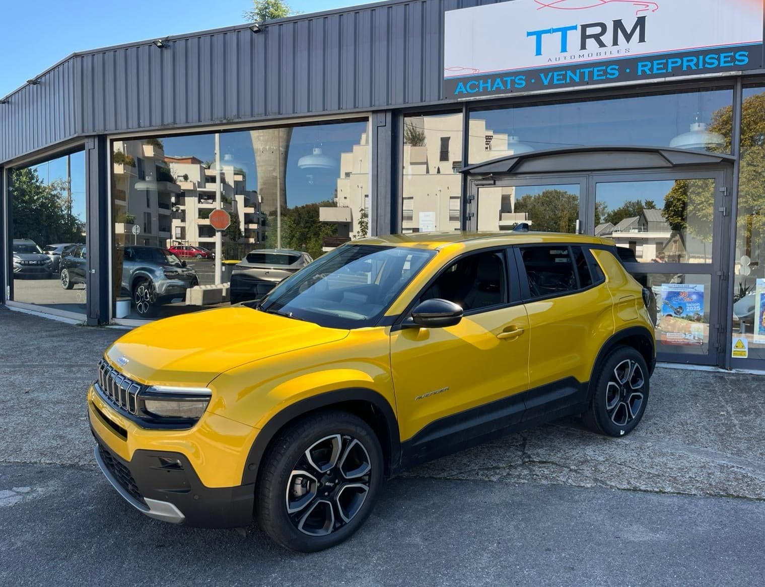 Photo de jeep avenger (1)