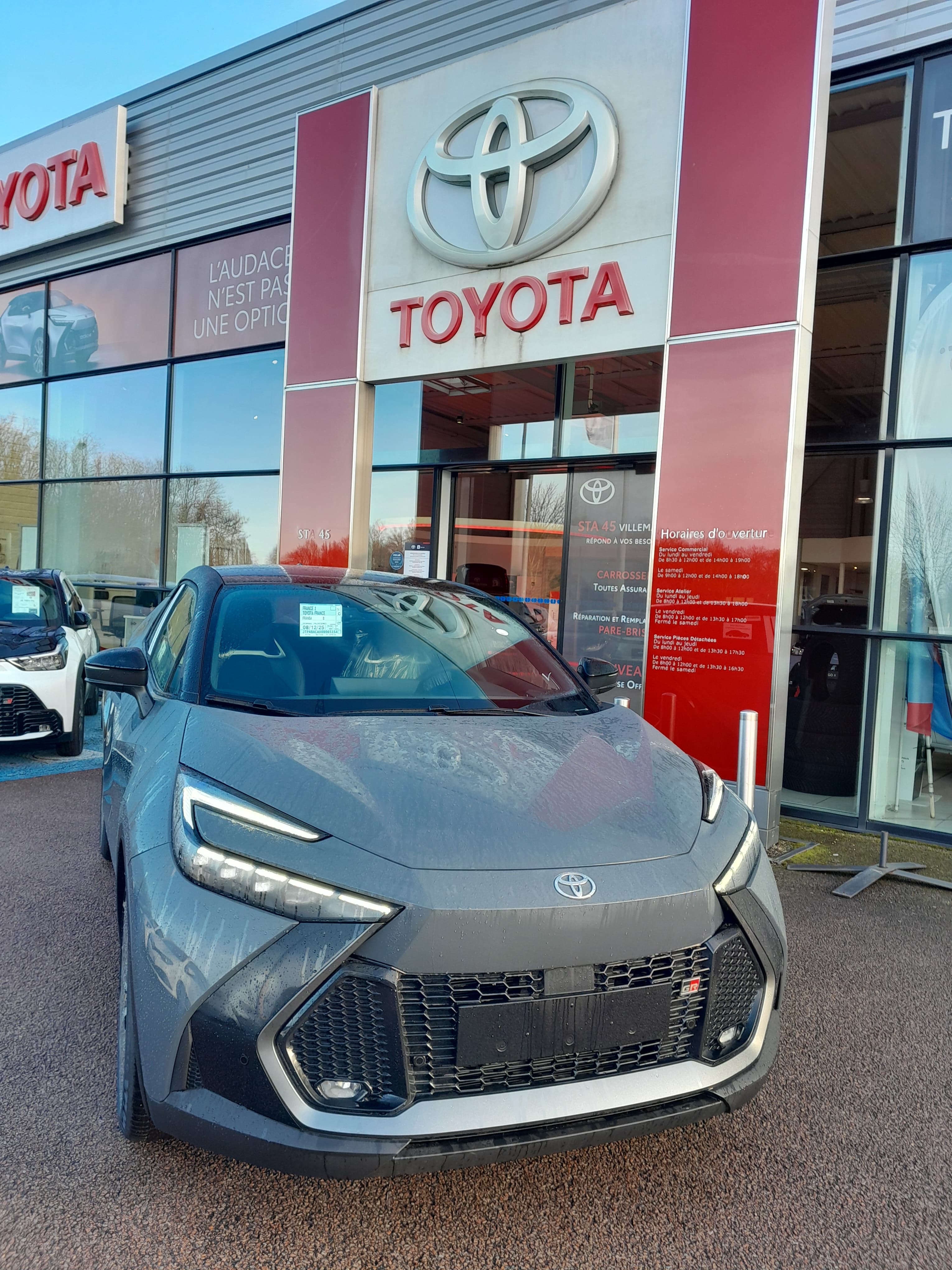 Photo de toyota c-hr (1)