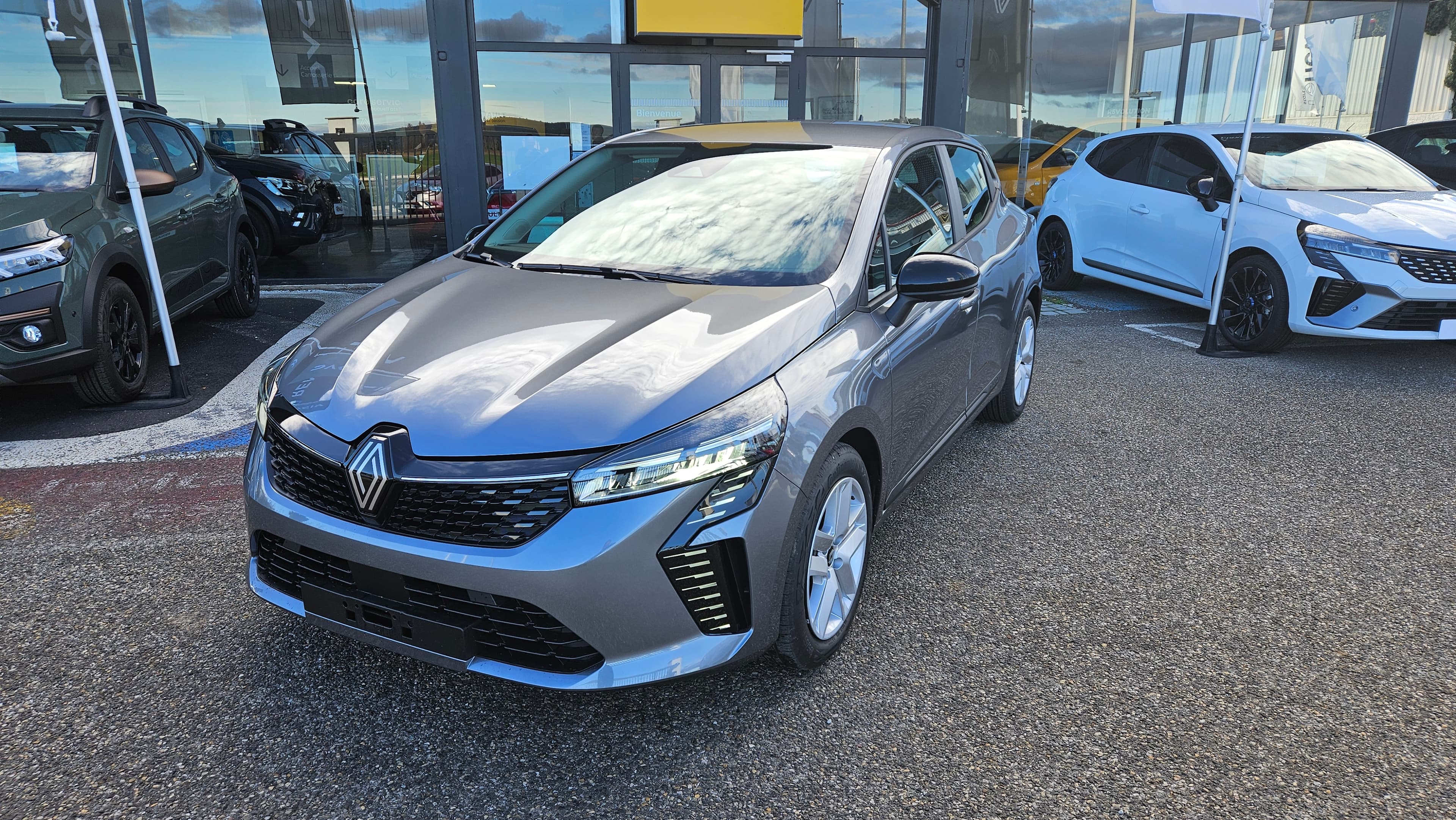 Photo de renault clio (1)