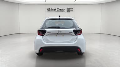 Photo de mazda 2 (4)