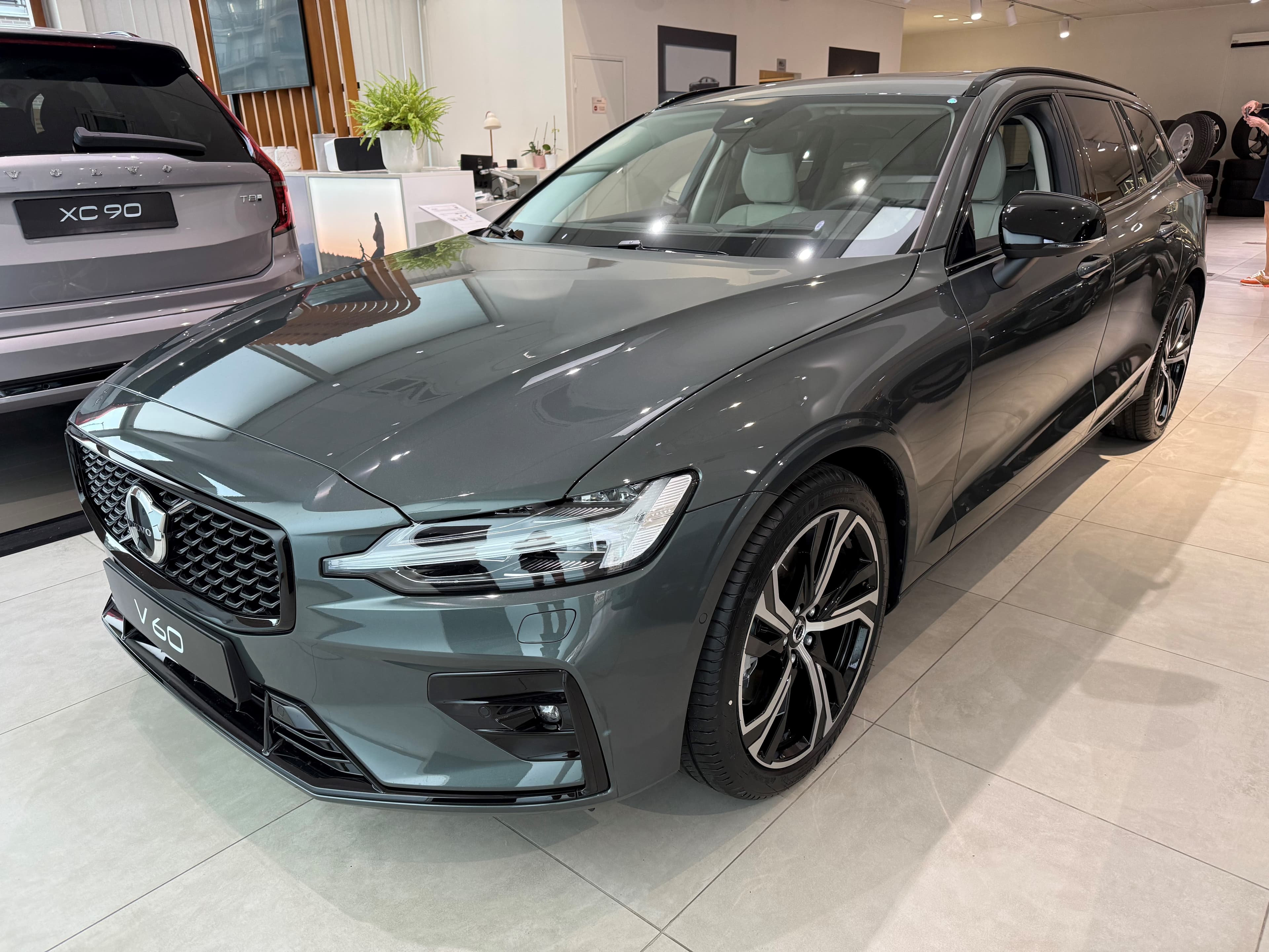 Photo de volvo v60 (1)