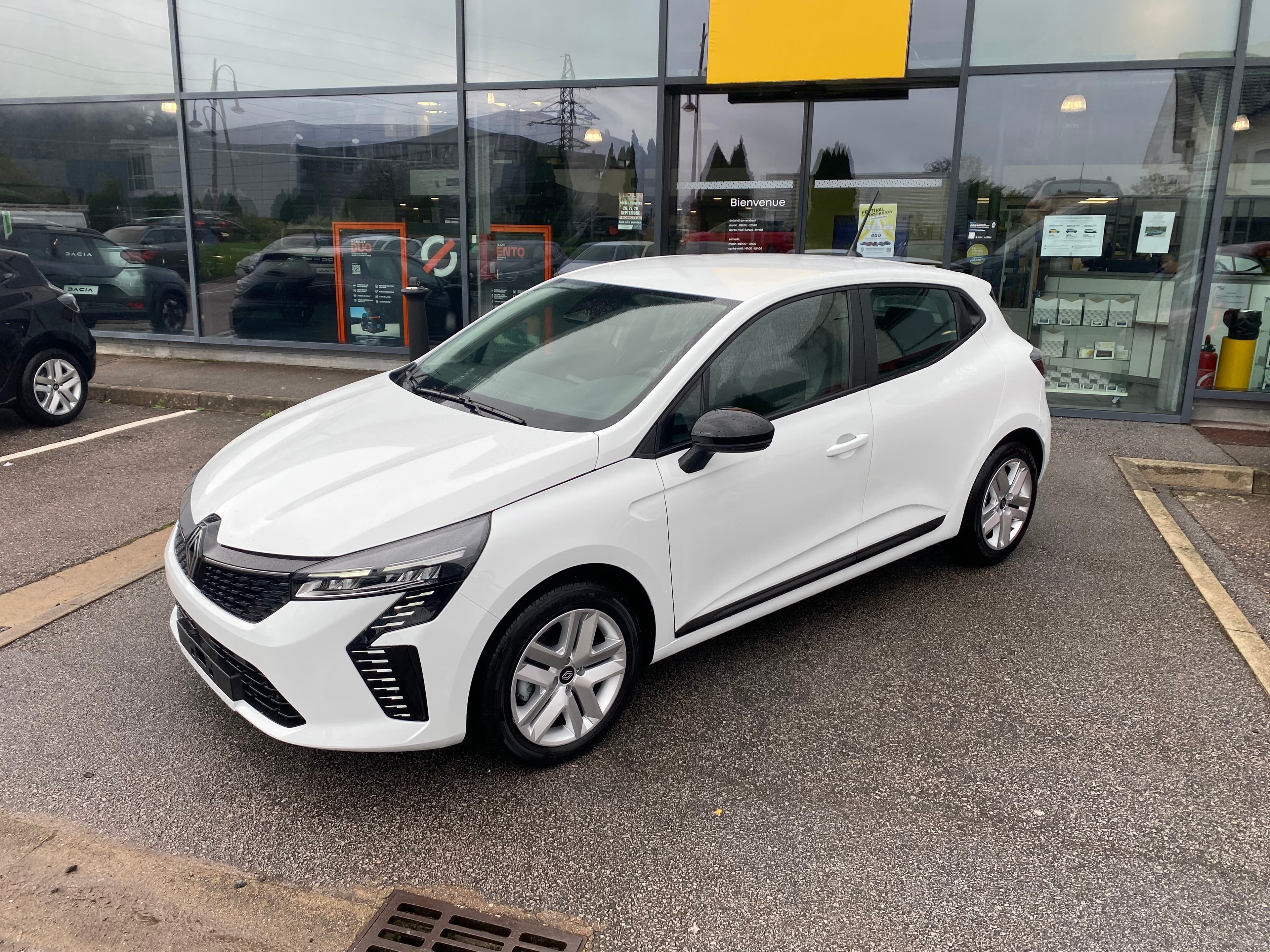 Photo de renault clio (1)