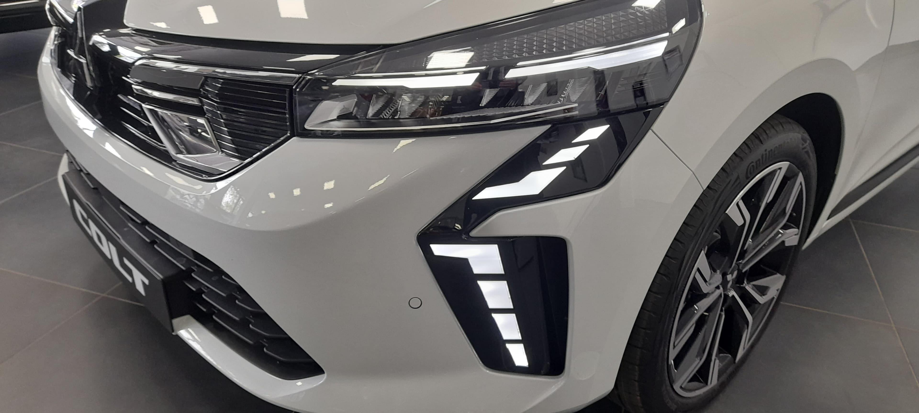 Photo de mitsubishi colt (1)