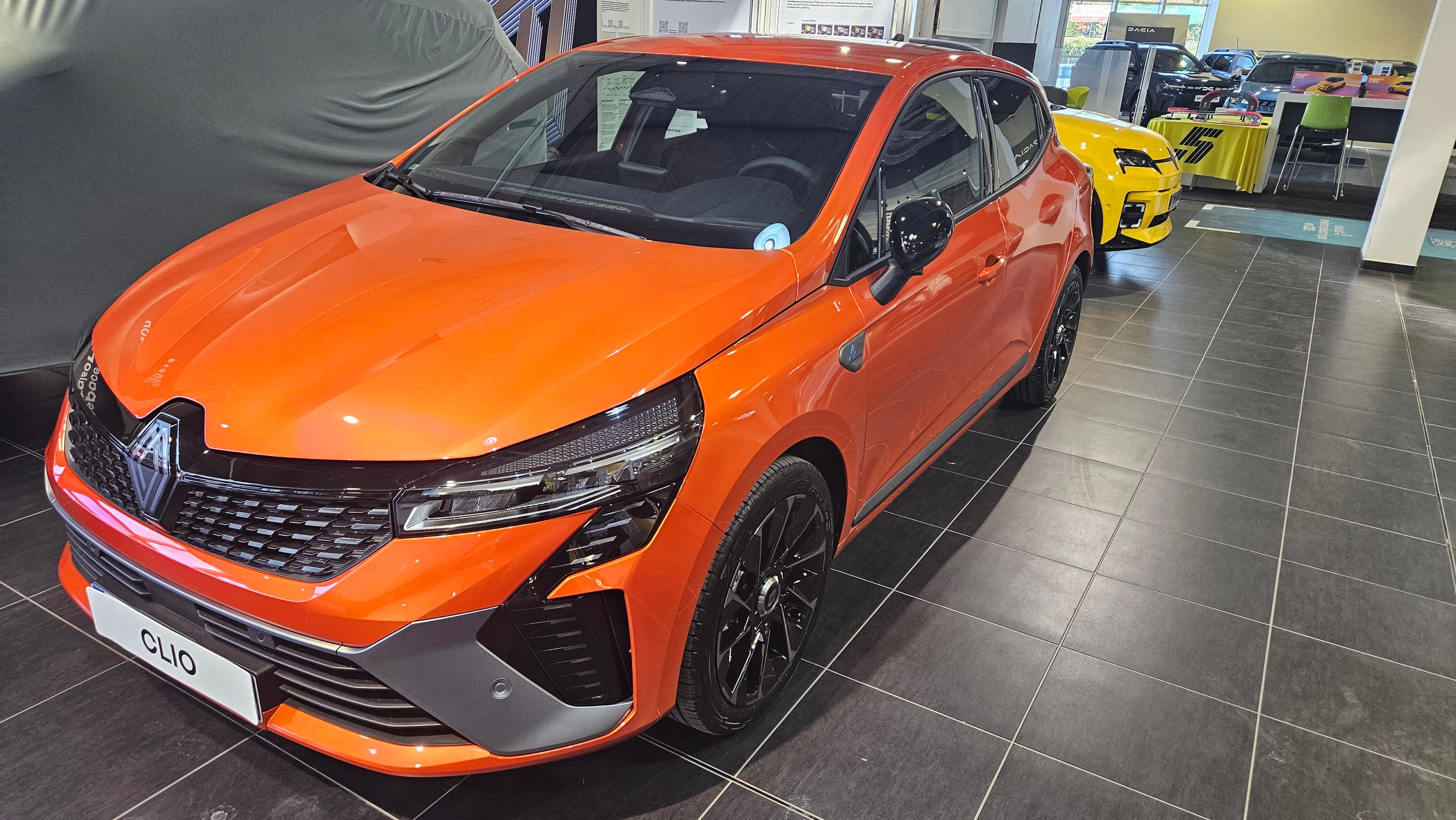 Photo de renault clio (1)