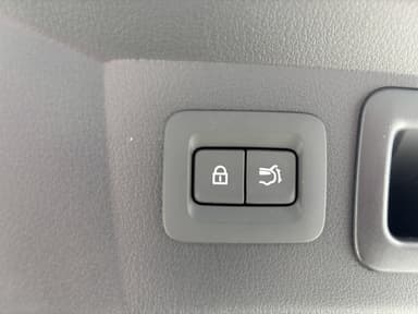 Photo de mazda cx-60 (3)