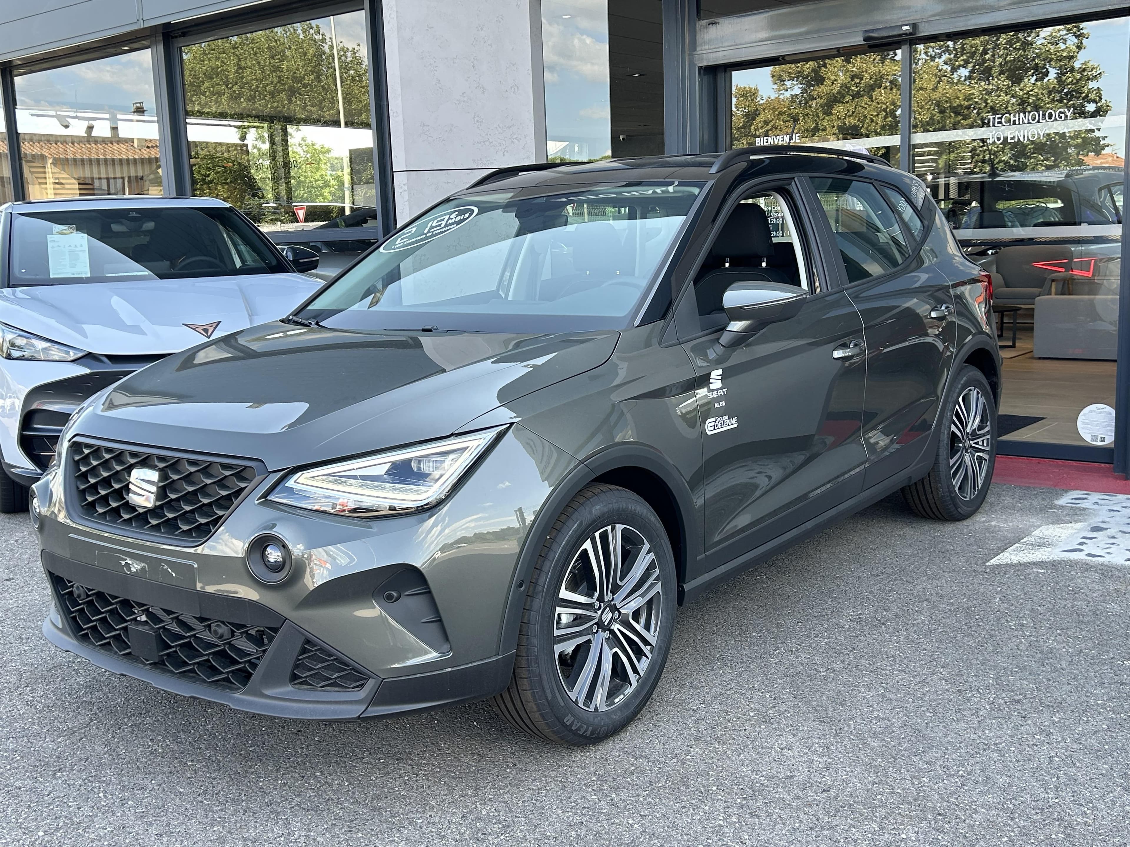 Photo de seat arona (1)