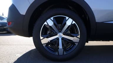 Photo de peugeot 5008 (2)