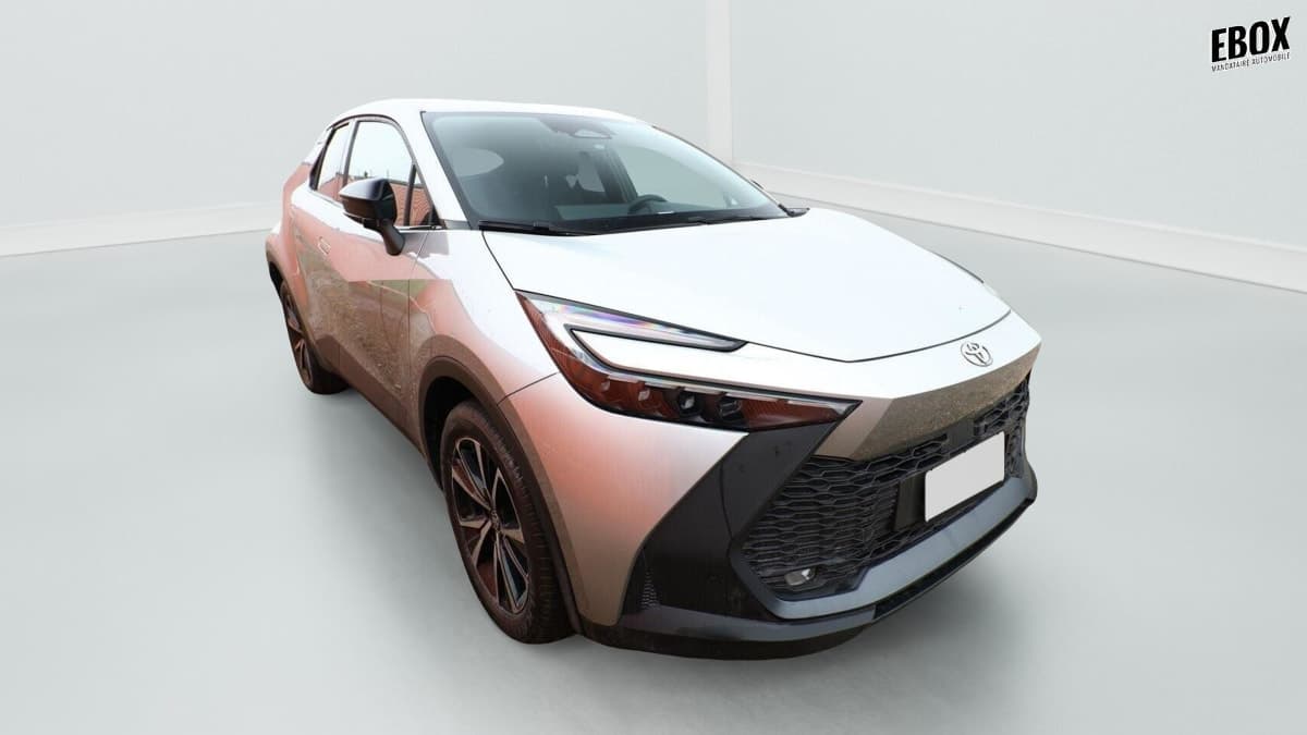 Photo de toyota c-hr (1)