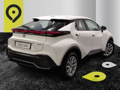 Photo de toyota c-hr (2)