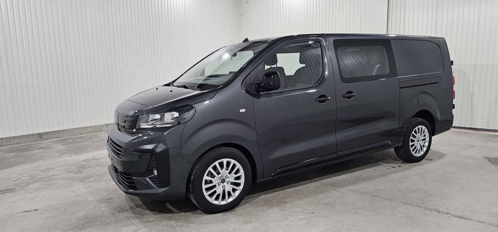 Photo de peugeot expert (1)