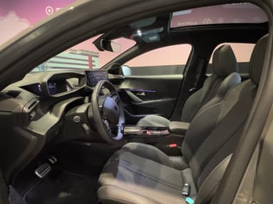 Photo de peugeot 208 (3)