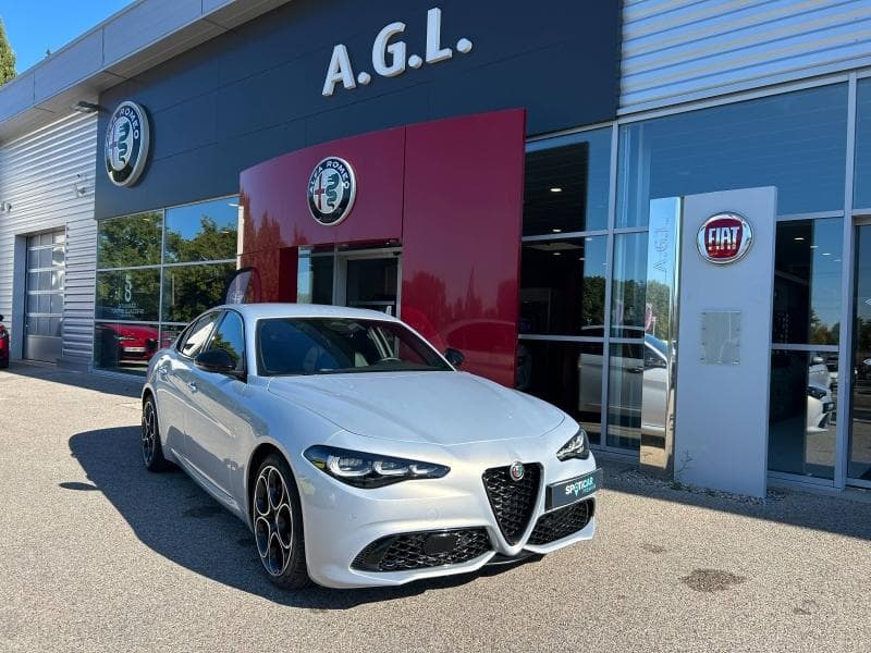 Photo de alfa romeo giulia (1)