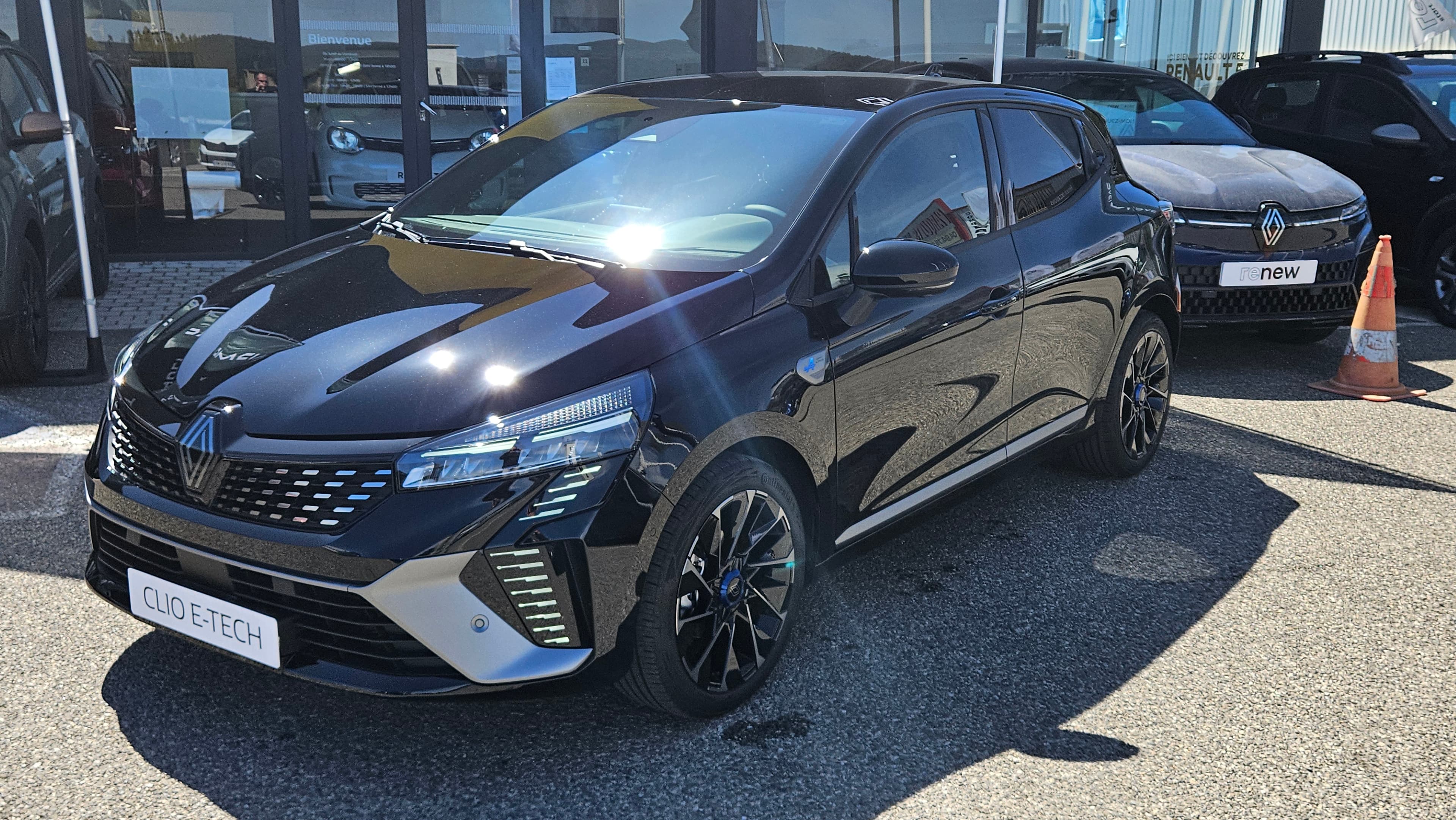 Photo de renault clio (1)