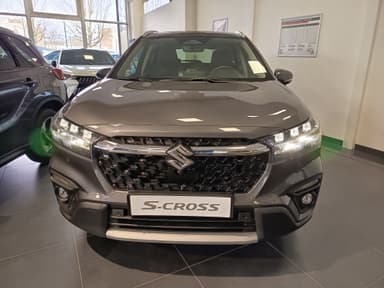 Photo de suzuki s-cross (2)
