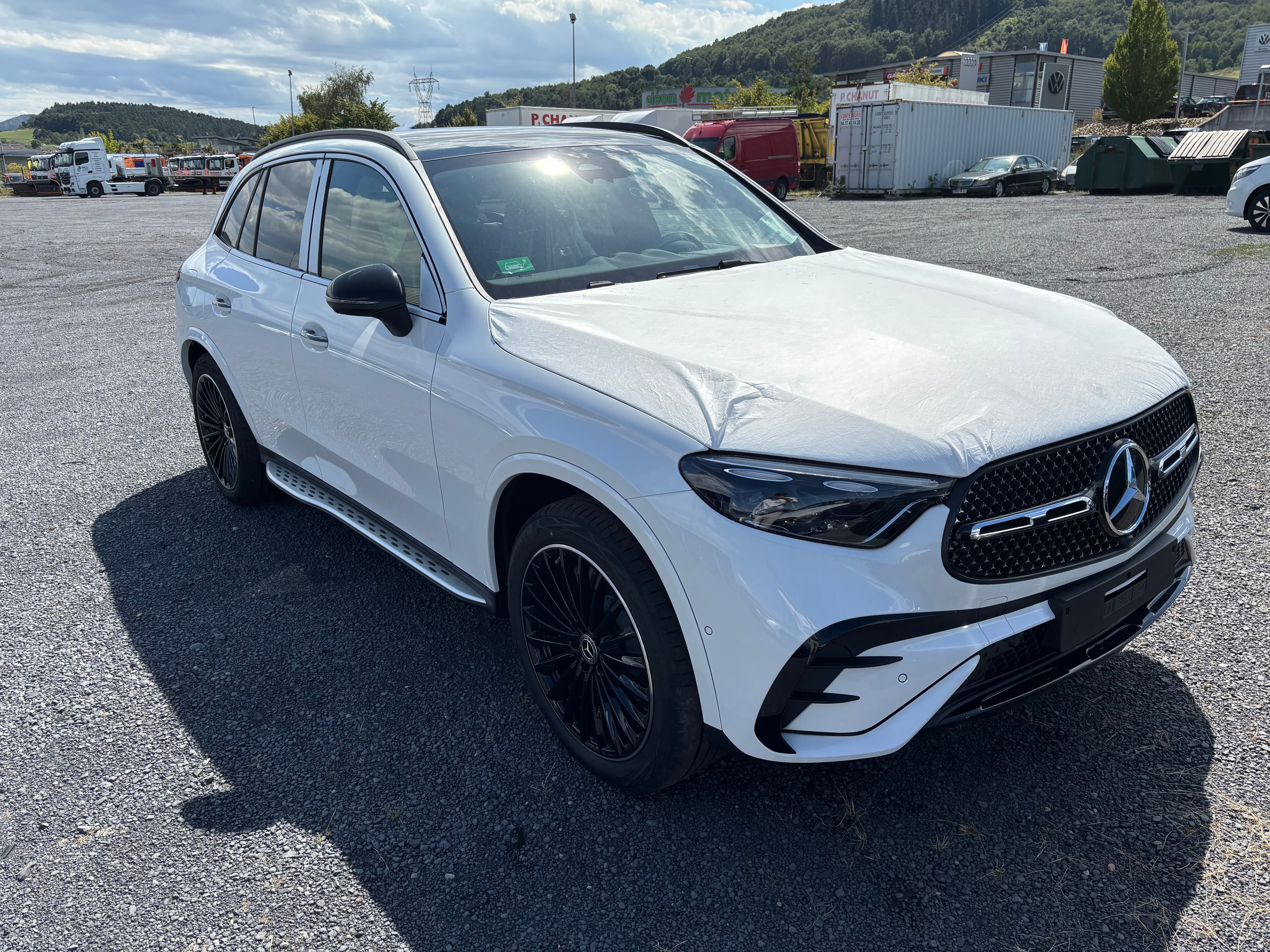 Photo de mercedes glc (1)