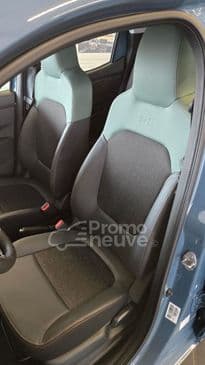 Photo de dacia spring (4)