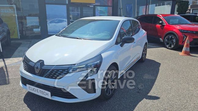 Photo de renault clio (1)