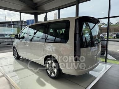 Photo de hyundai staria (4)