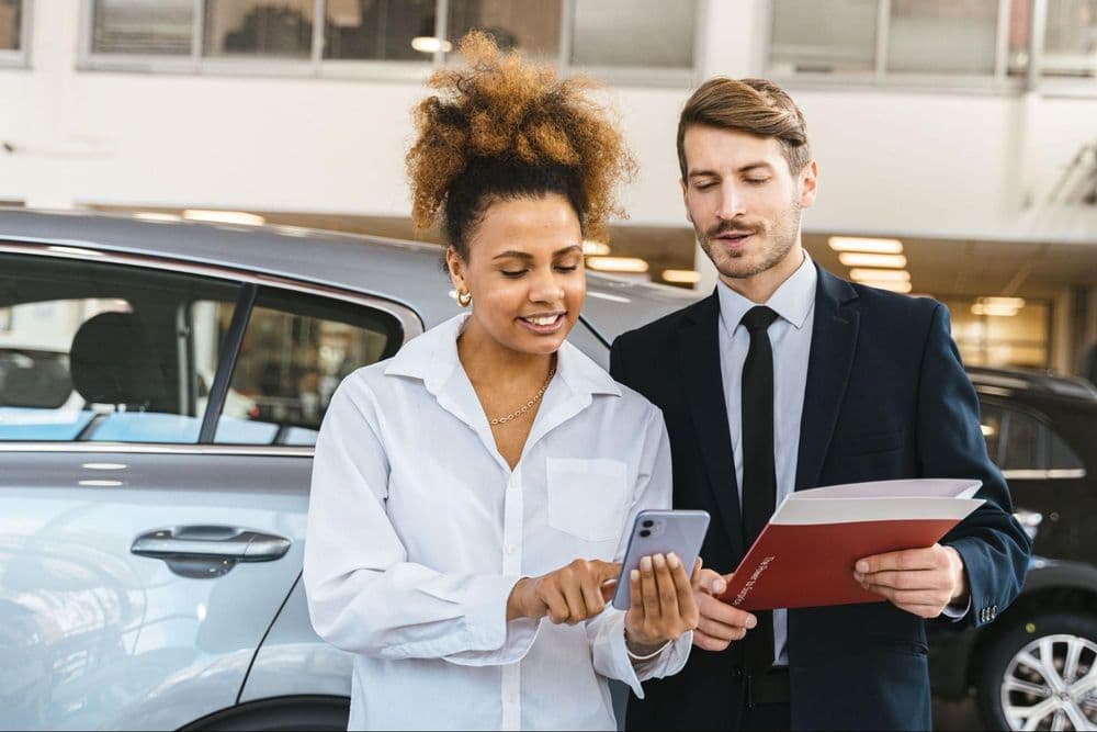 Assurer une voiture neuve sans immatriculation : est-ce possible ?
