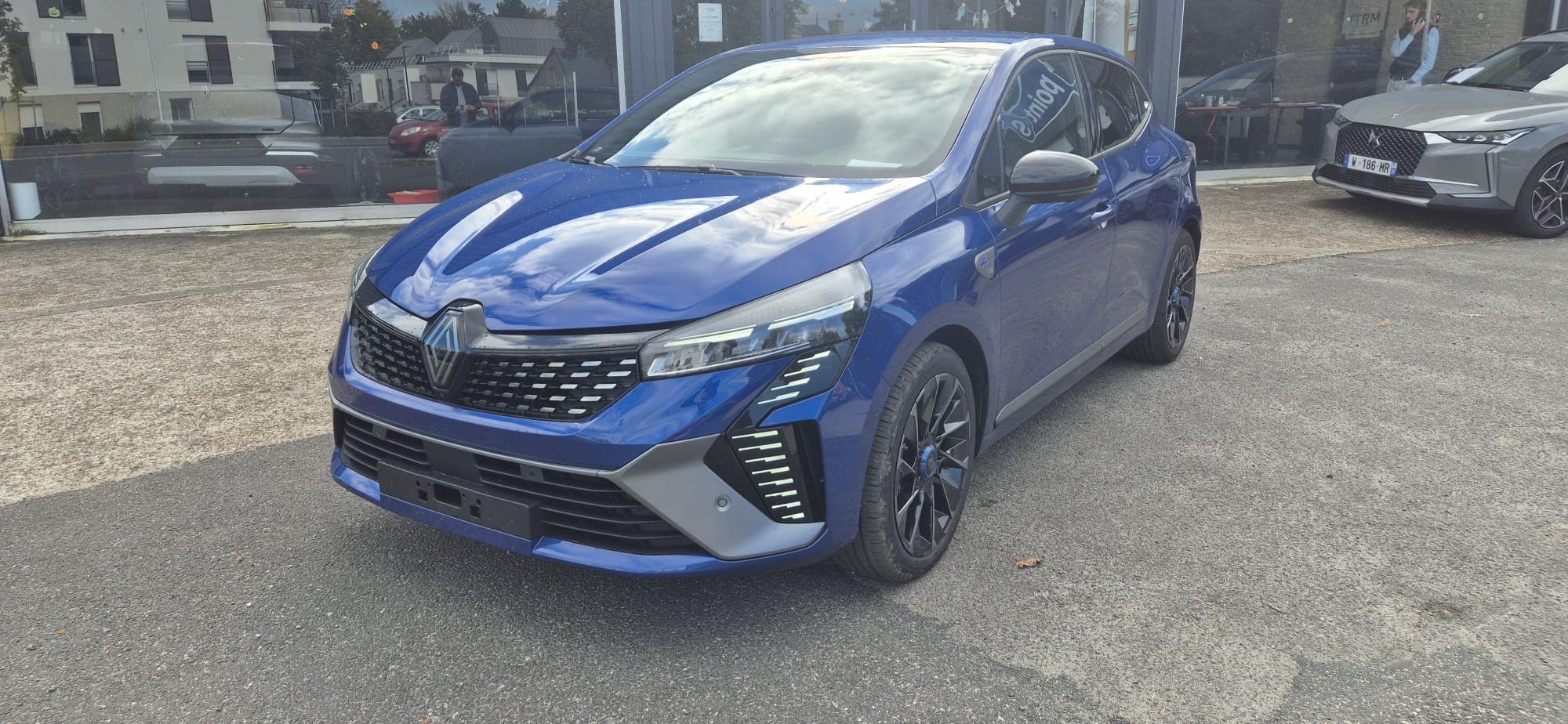 Photo de renault clio (1)