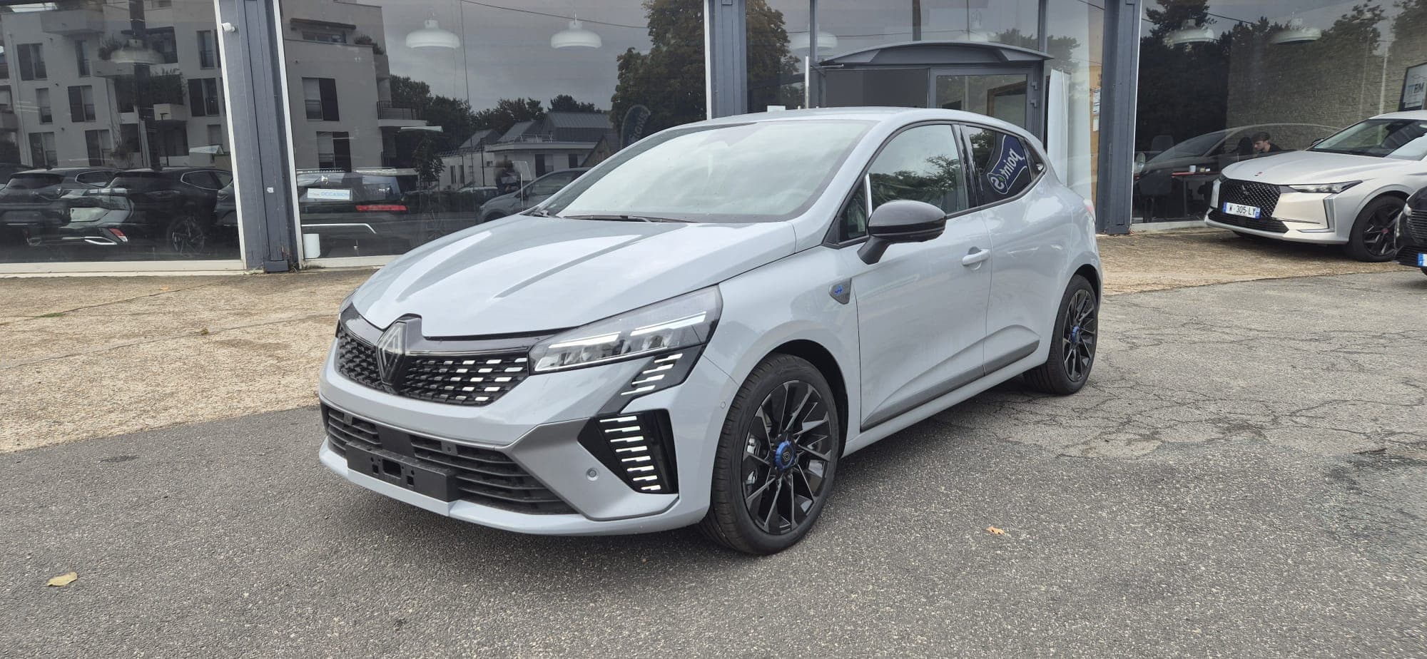 Photo de renault clio (1)