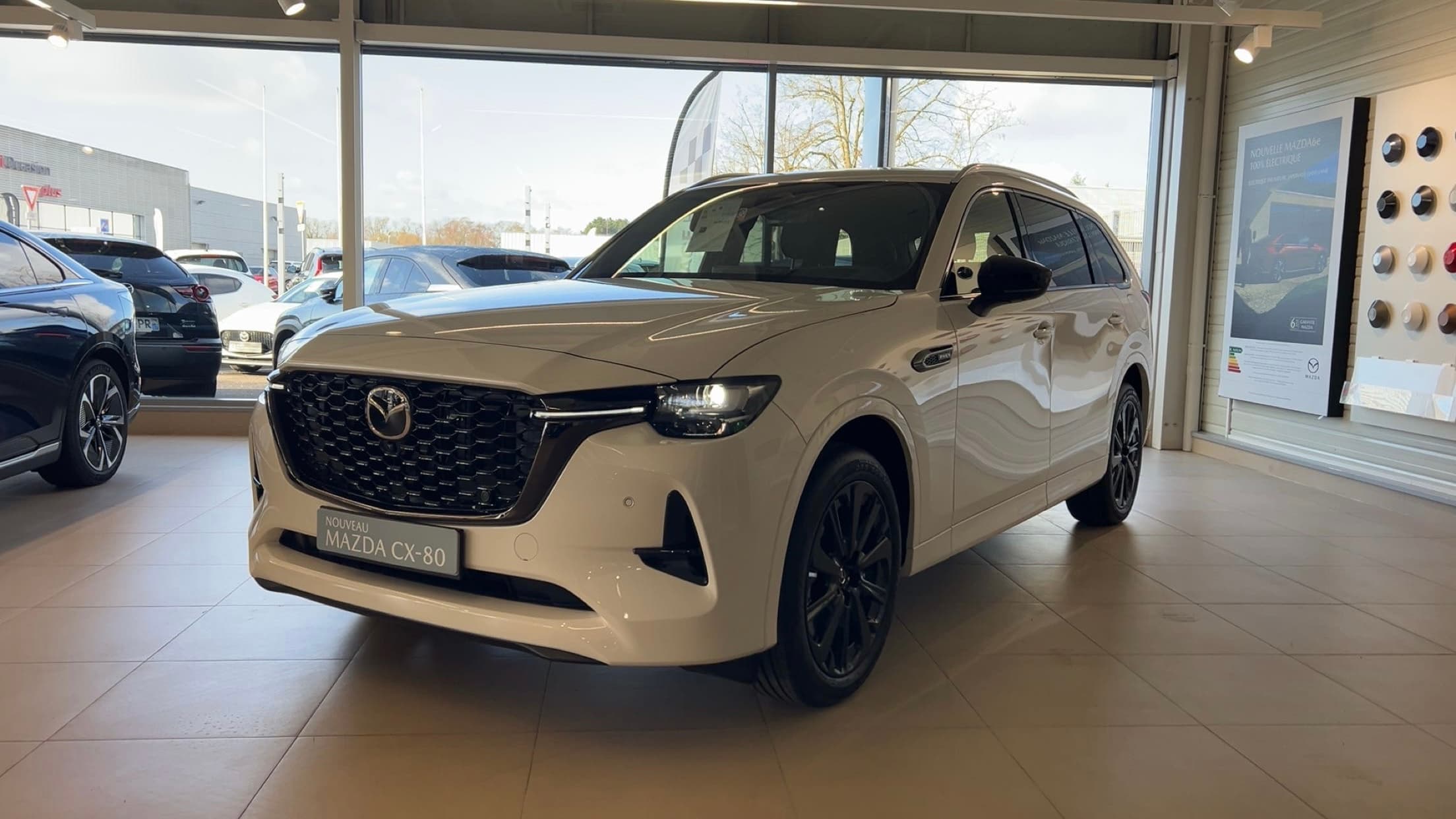 Photo de mazda cx-80 (1)