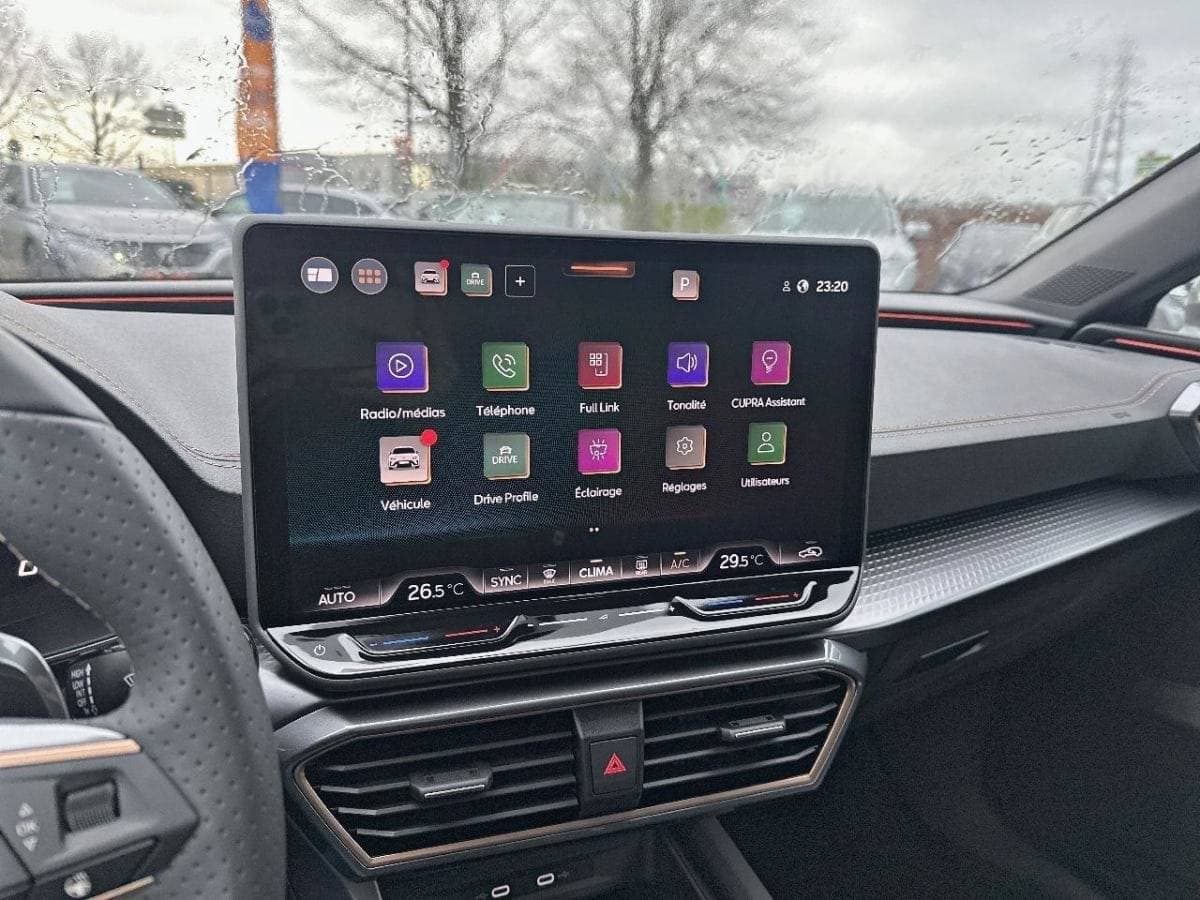 Photo de cupra leon (1)