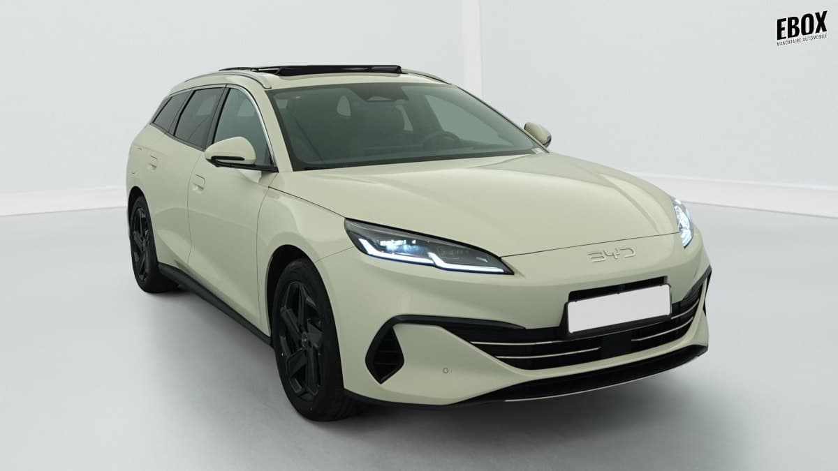 Photo de byd seal 6 (1)