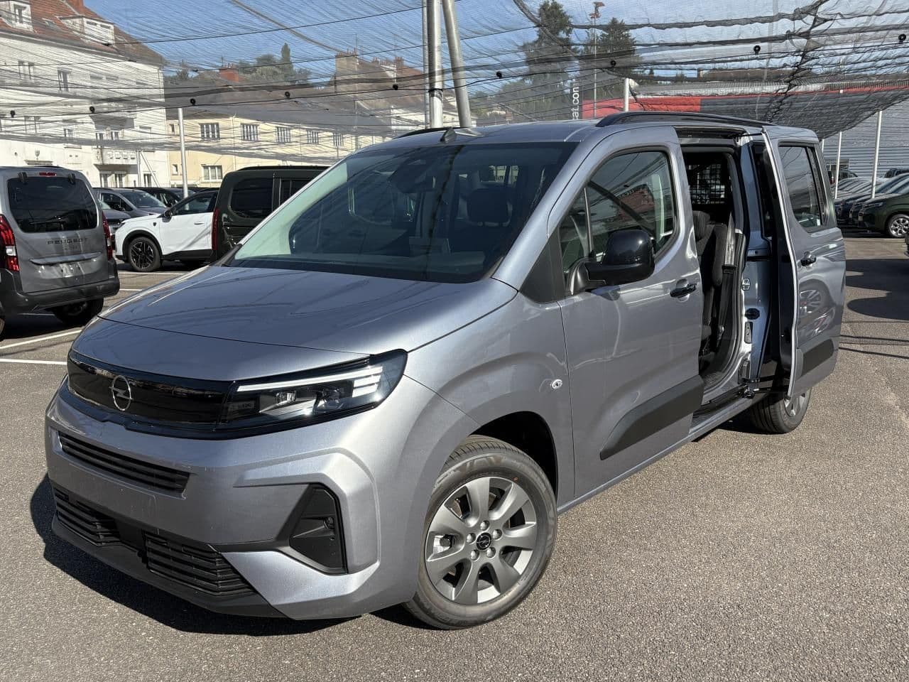 Photo de opel combo life (1)