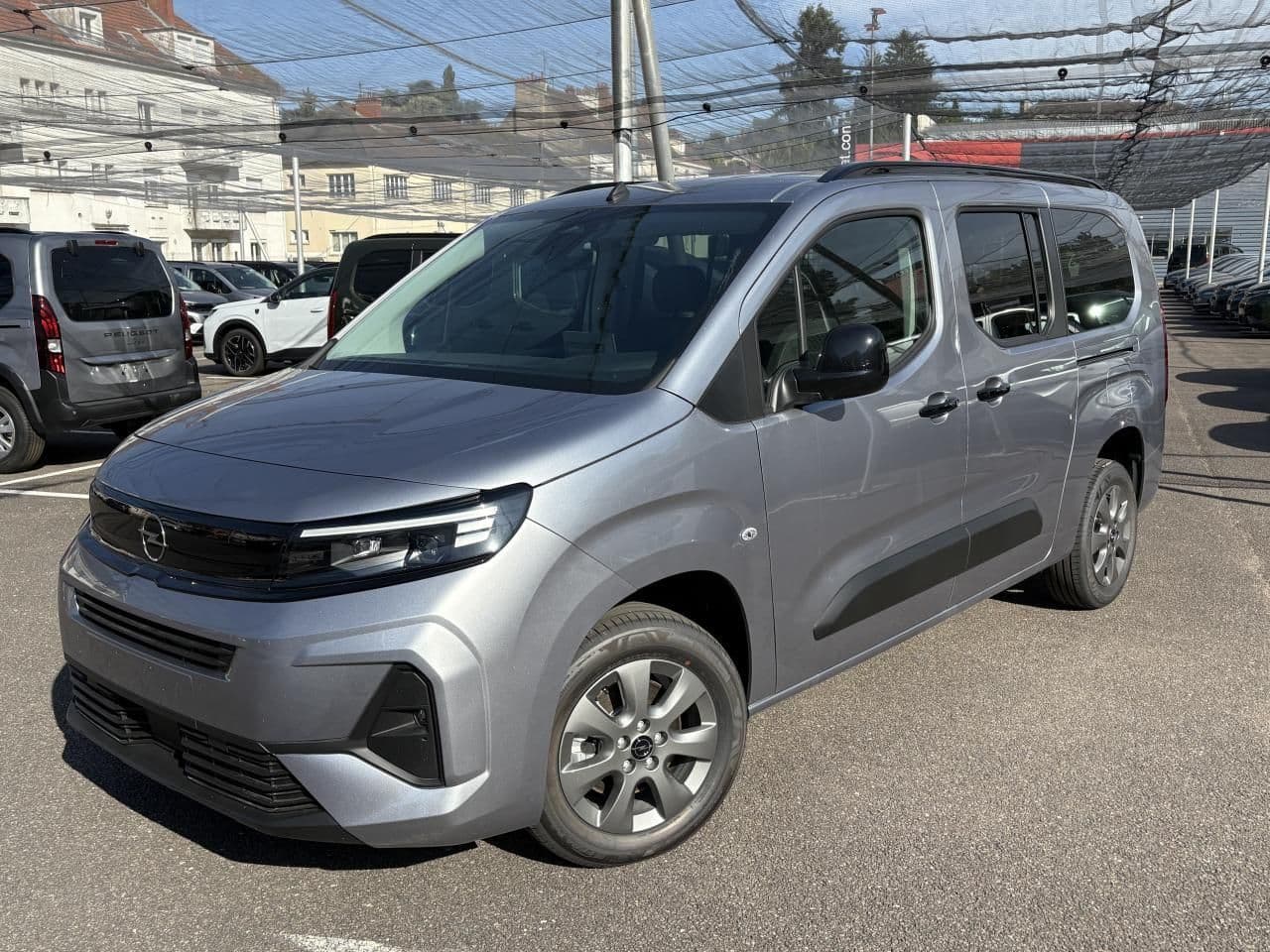 Photo de opel combo life (1)