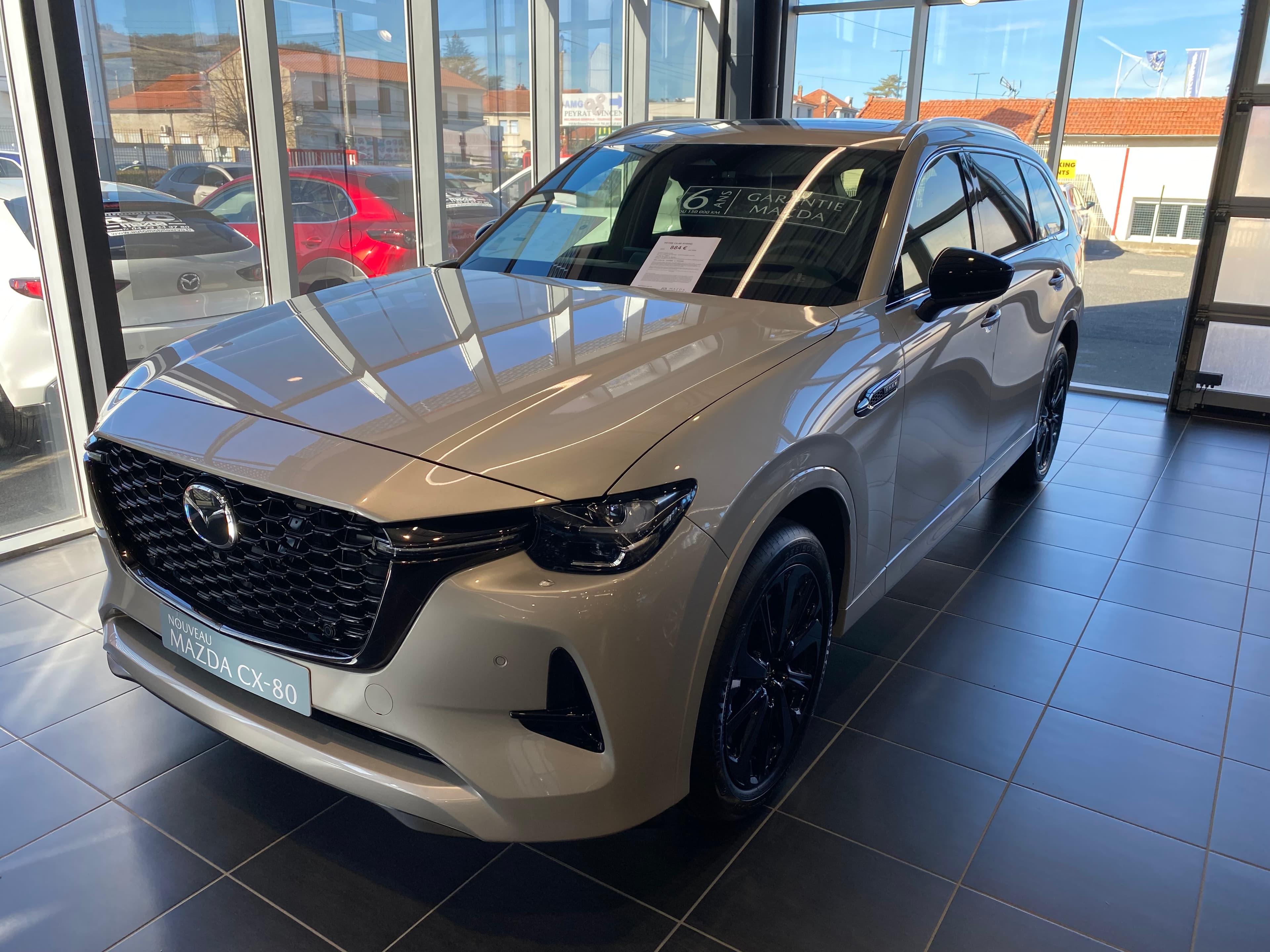 Photo de mazda cx-80 (1)