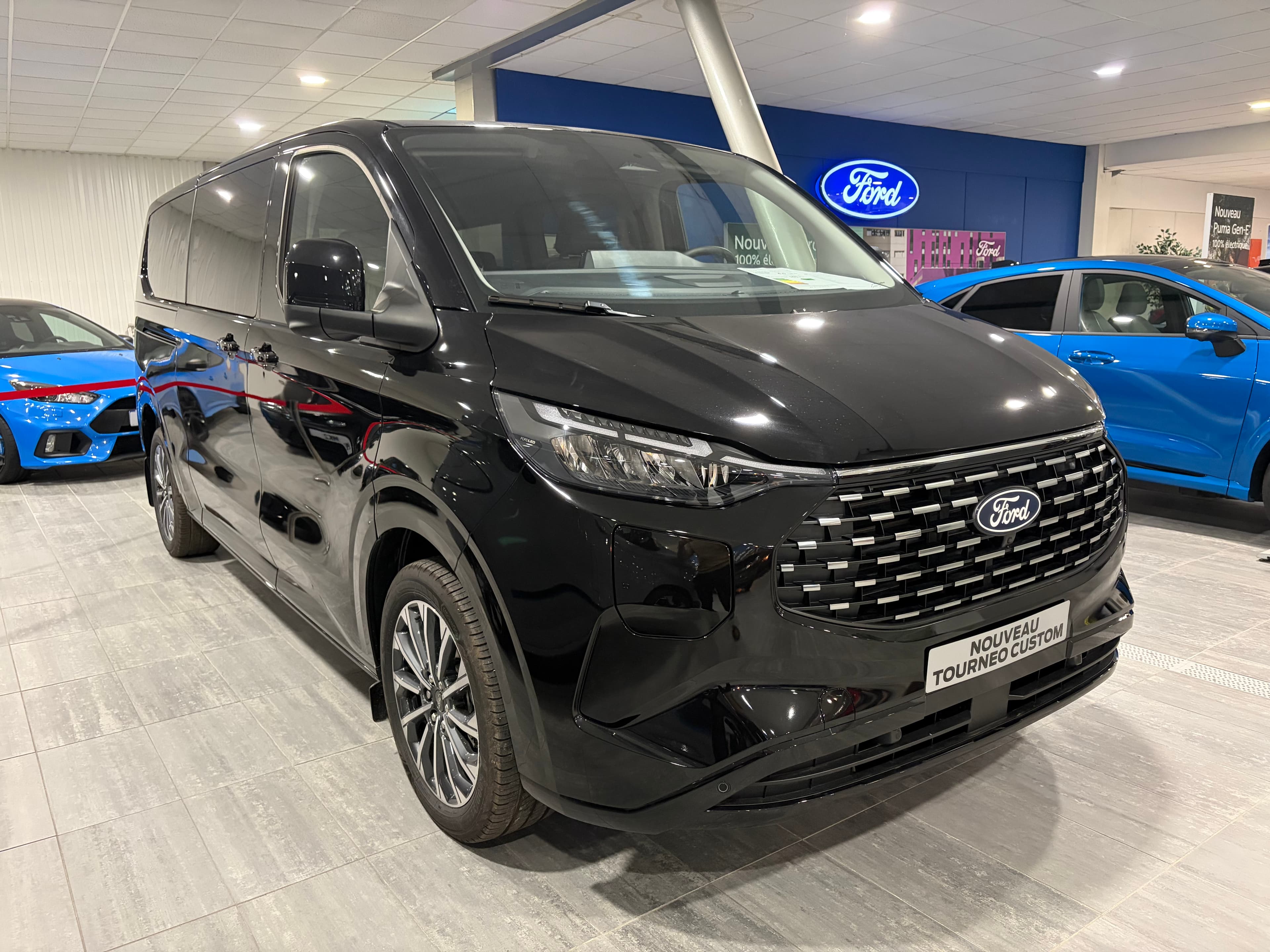 Photo de ford tourneo custom (1)