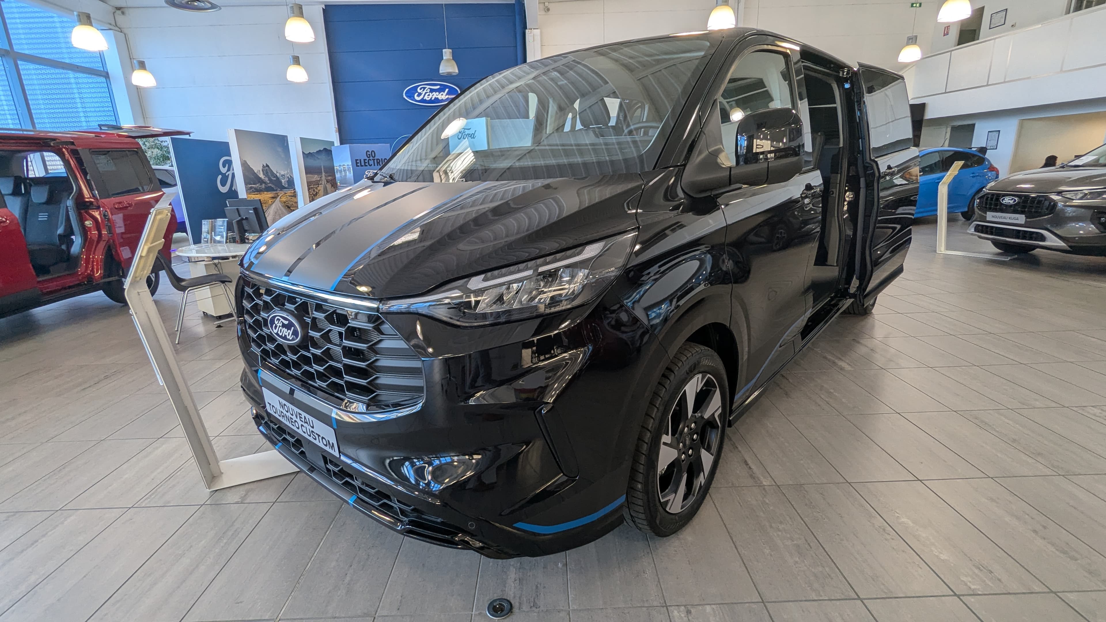 Photo de ford tourneo custom (1)