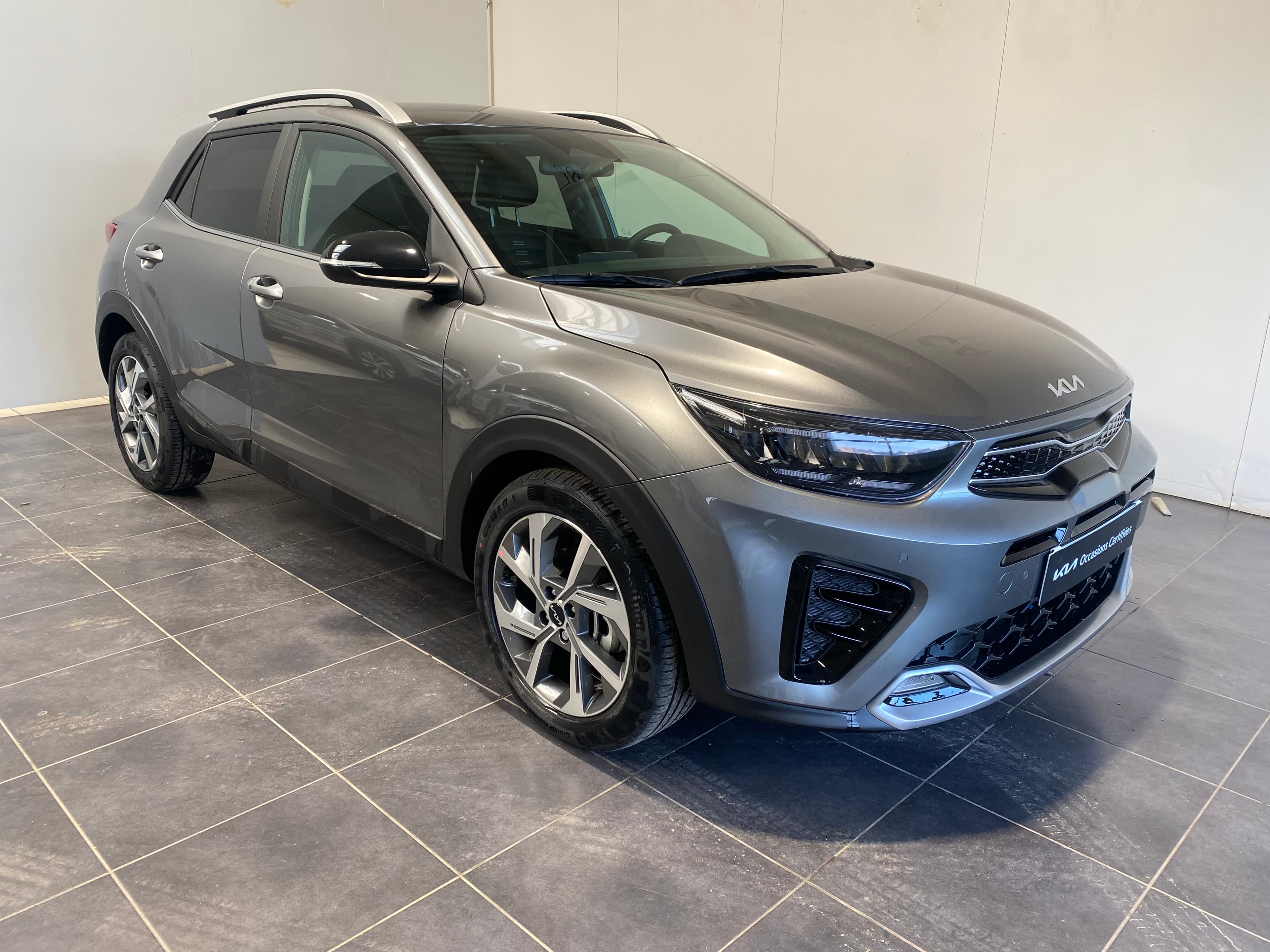 Photo de kia stonic (1)